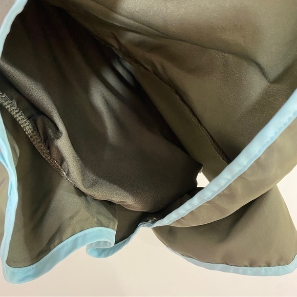 Nike Womens Medium Green Blue Piped Running Gym Track Shorts Lined Dri Fit - Picture 5 of 11